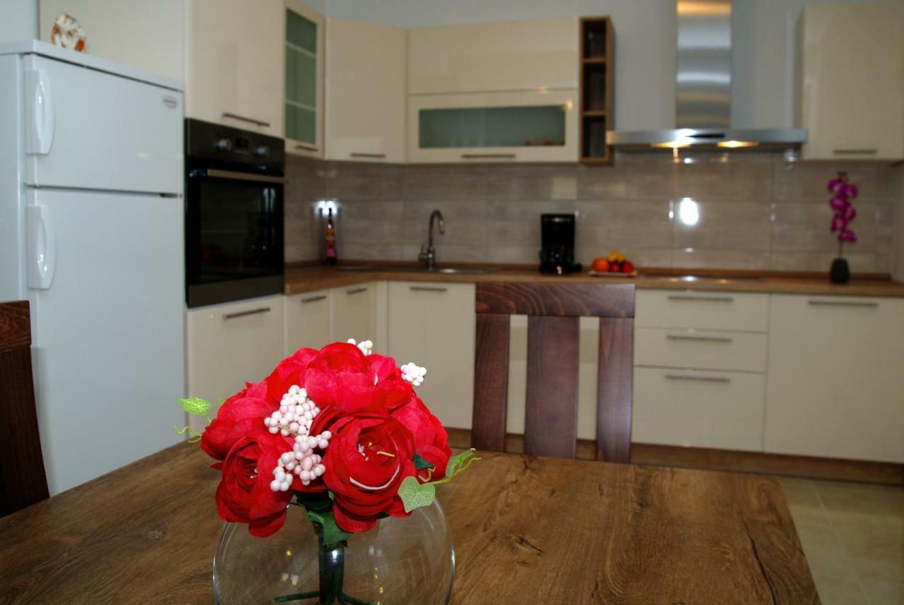 זאדאר Holiday Home Luka מראה חיצוני תמונה